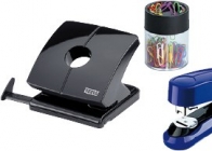 Furos, agrafadores e utensílios de escritório