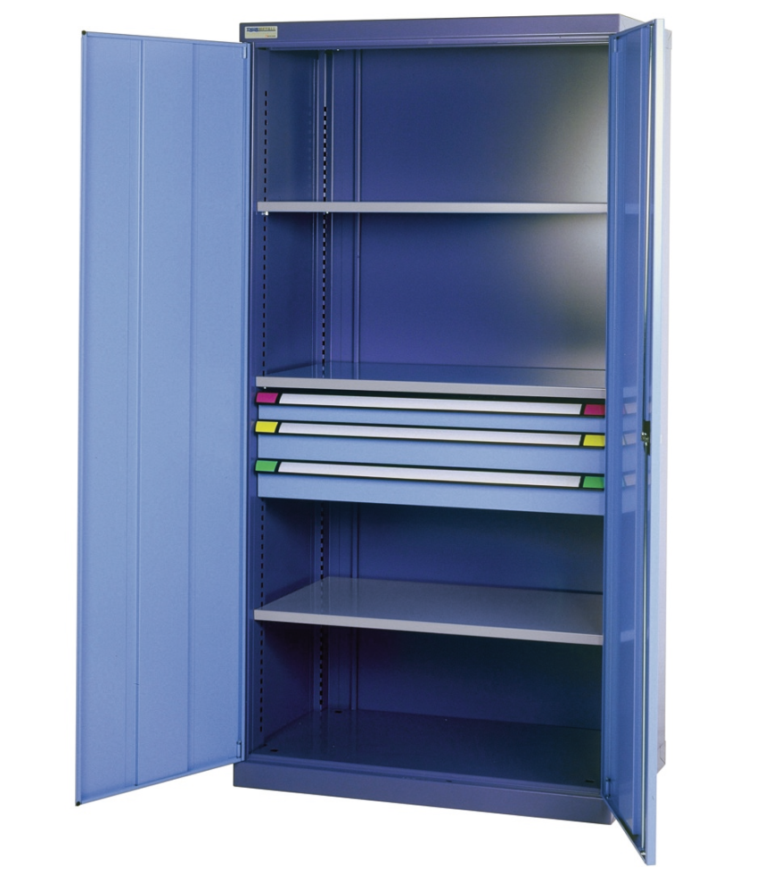 Armários de Prateleiras e Vestiários