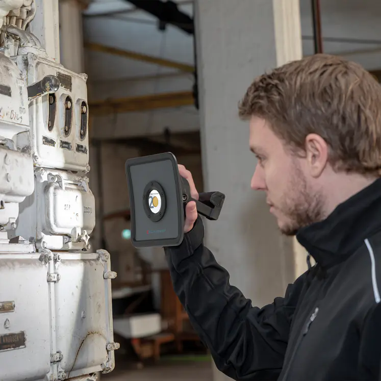 SCANGRIP LANTERNA DE CHÃO LED 3.5456 NOVA-R