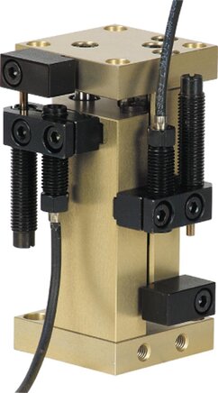 Hubeinheiten pneumatisch mit Schienenführung