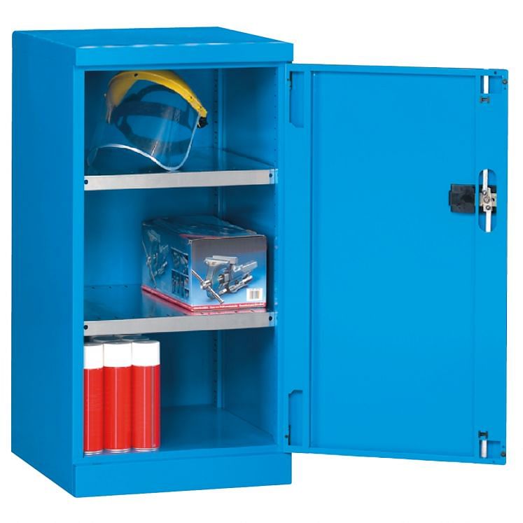 ARMÁRIO COM PORTAS DOBRADIÇAS P3110