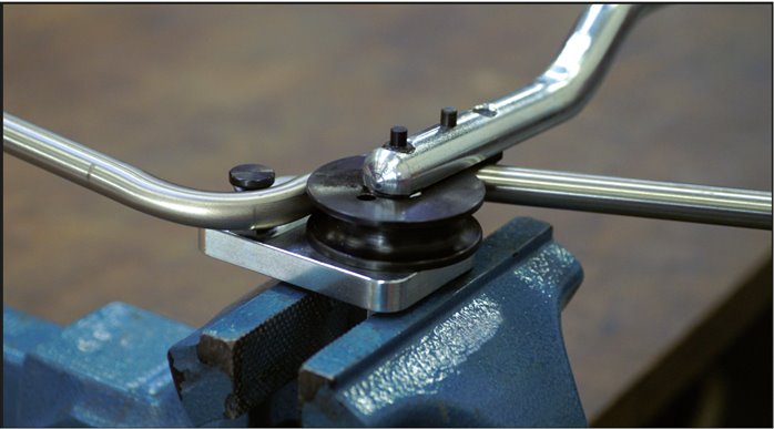 Dispositivos de flexão de tubos manuais, até Ø 18 mm