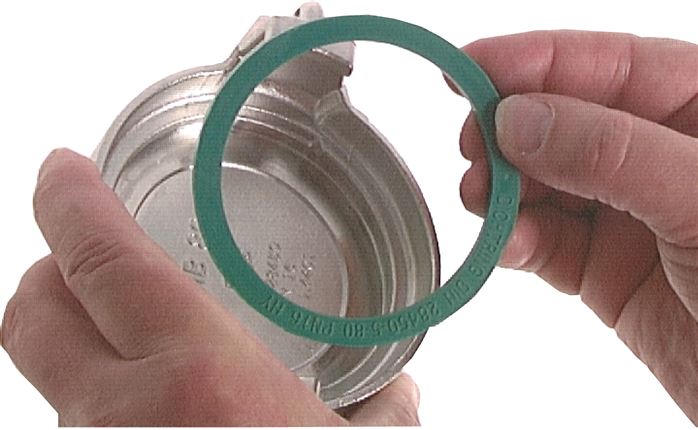 Vedações macias para tampas de extremidade de caminhão-tanque, Dimensões de acordo com EN 14420-6 (DIN 28450)